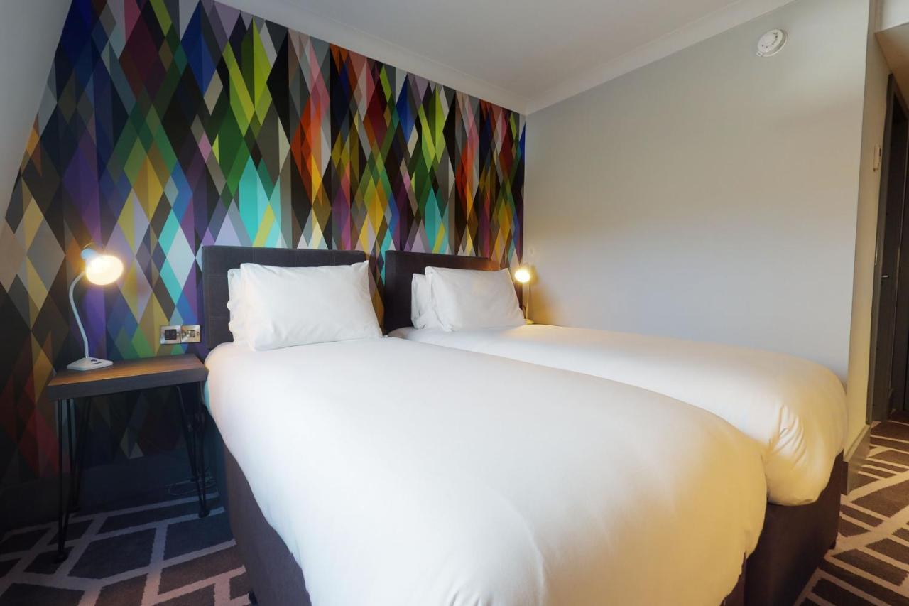 Village Hotel Bracknell Luaran gambar